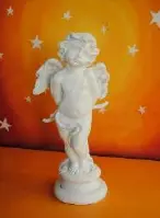 Ange en résine