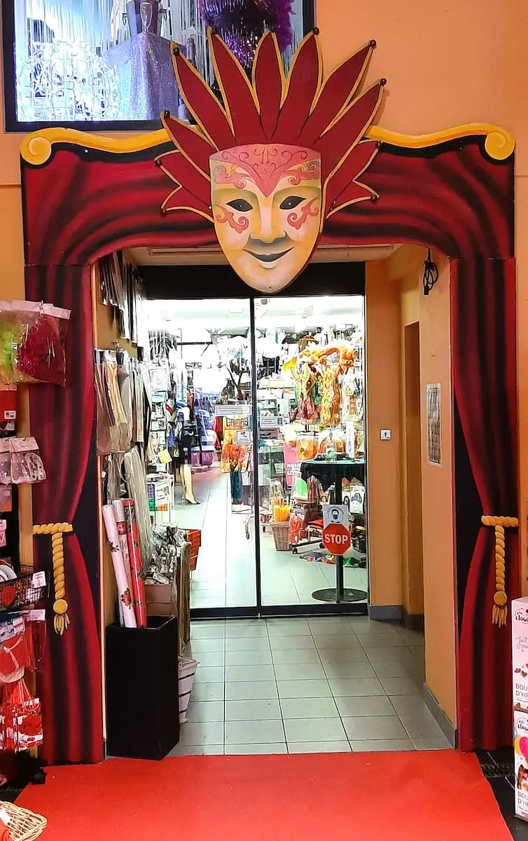 Arche d'entrée mascarade