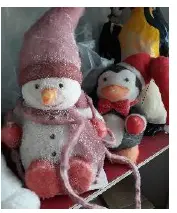 Bonhomme de neige bonnet rose