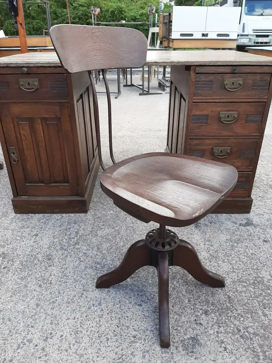 Chaise du prof tournante en bois massif