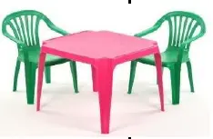 Chaise en plastique