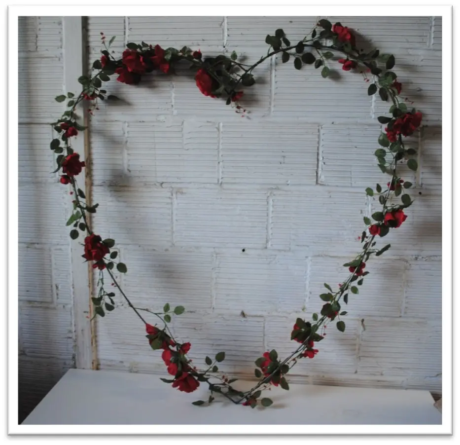 Coeur en fer forgé avec roses 80cm