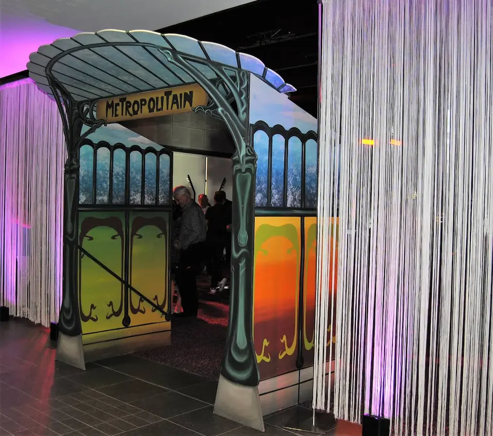 Entrée Metropolitain