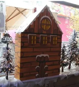 Façade de chalet décoré