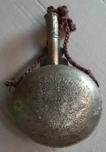 Gourde en métal
