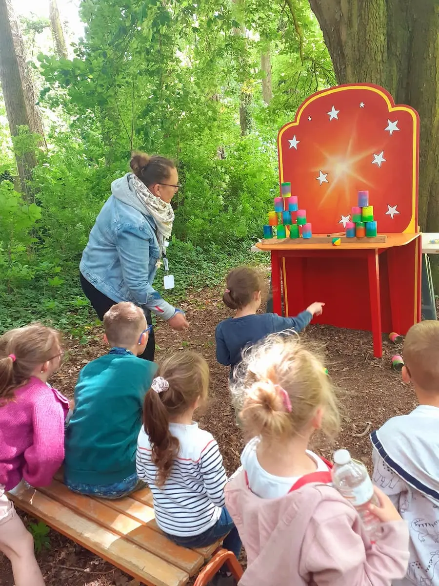 Jeux fête populaire Chamboule tout