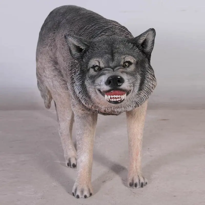 Loup grandeur nature