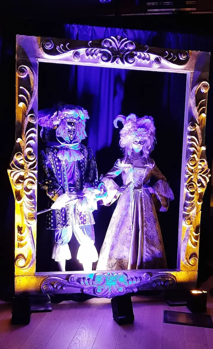 Mannequin masqué "Carnaval de Venise"