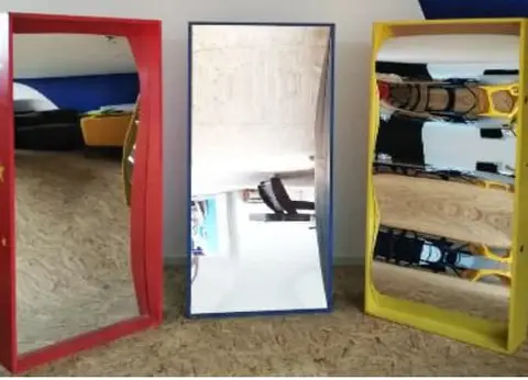 Miroir déformant