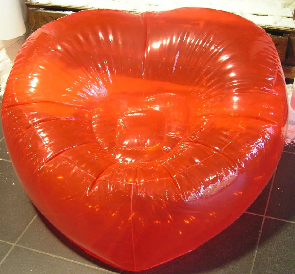 Mobilier authentique pouf gonflable rouge