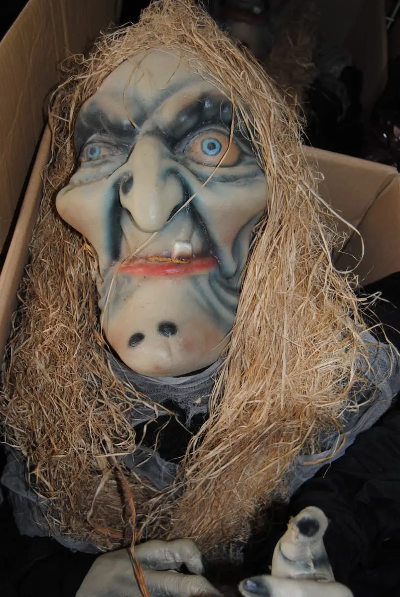 Monstre XXL sorcière