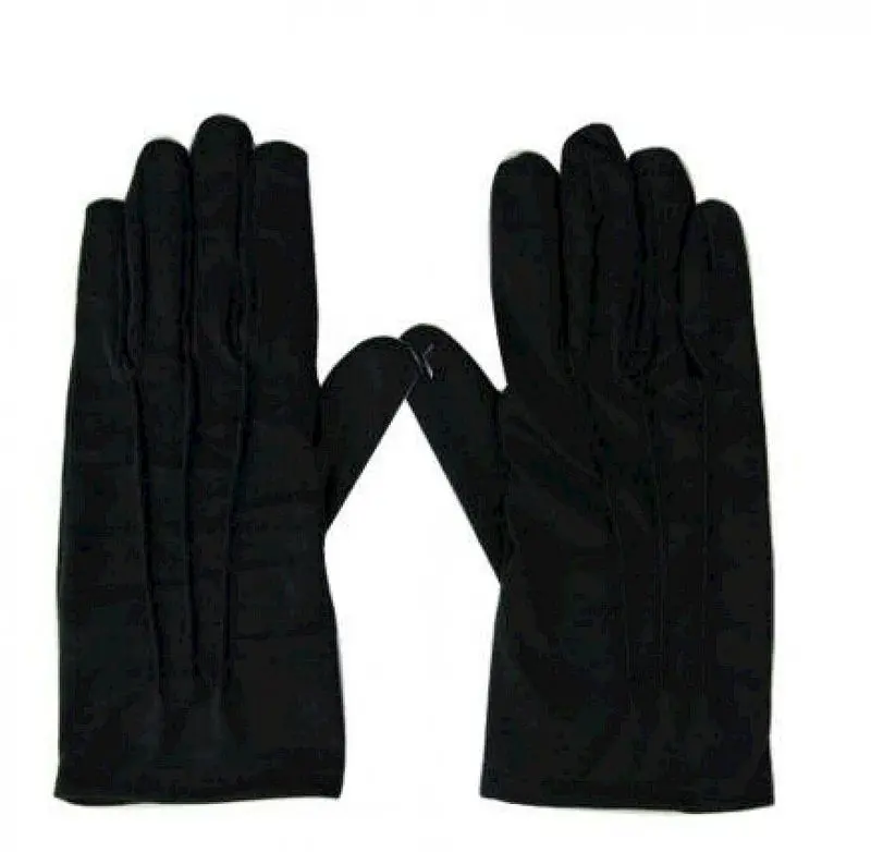 Paire de gants noirs courts à nervures