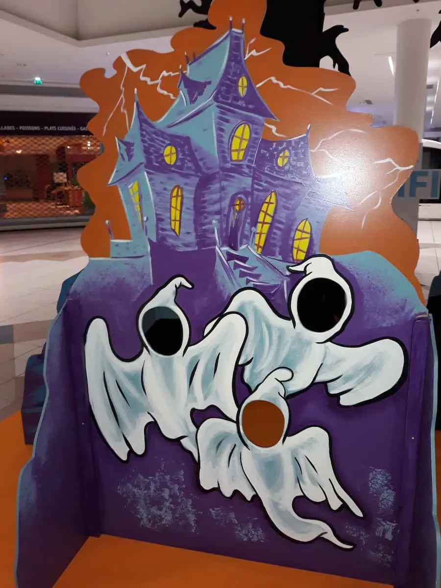 Passe tête fantômes