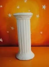 Petite colonne ronde en résine