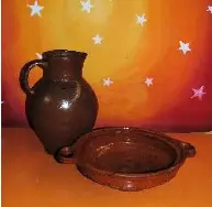 Pot et plat en grès marron