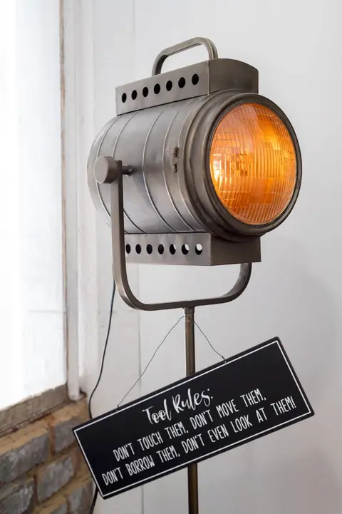 Projecteur/lampe métal sur pied