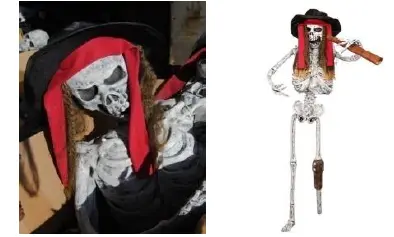 Squelette pirate en latex 1m50