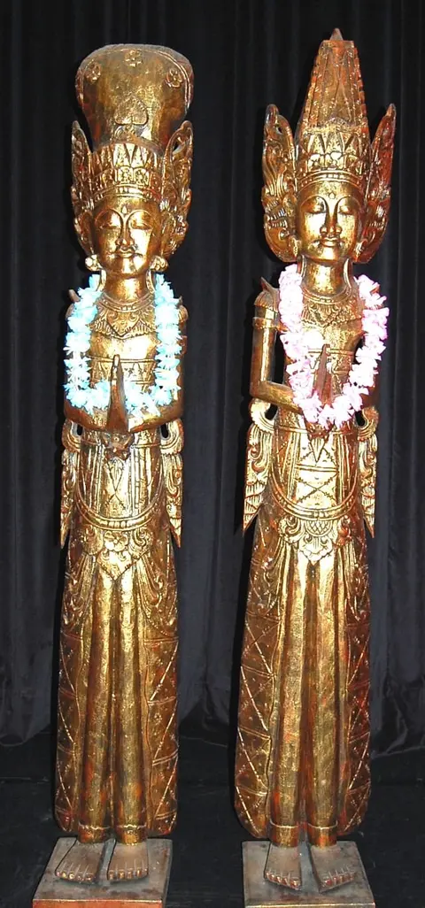 Statue prière Bollywood
