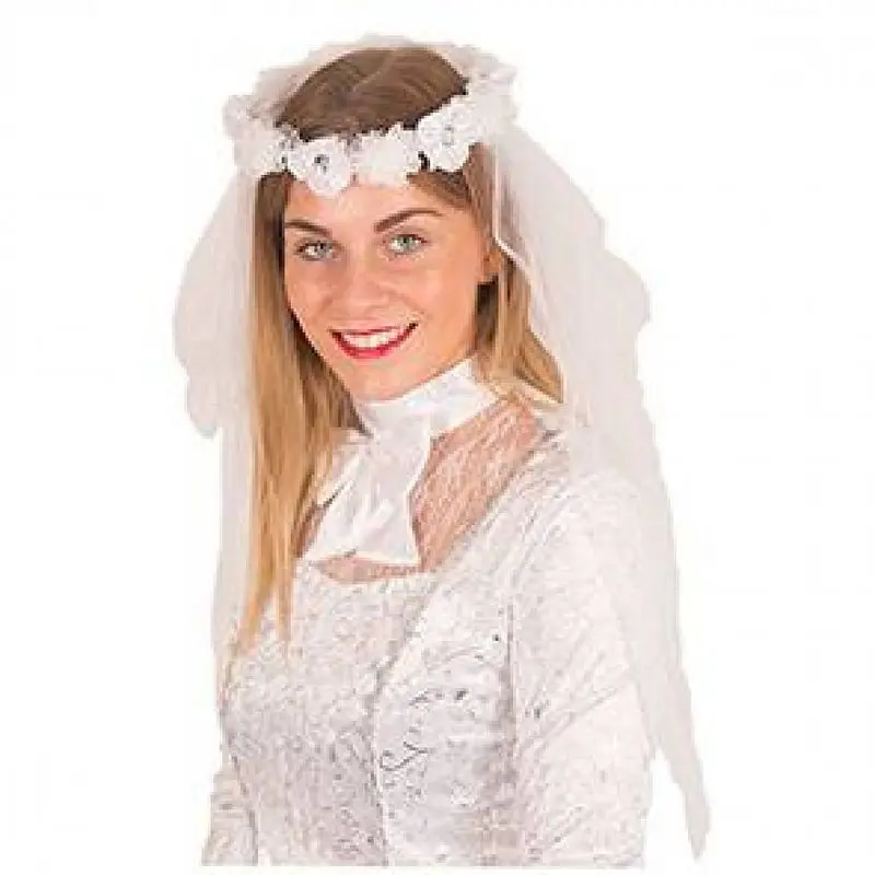 Voile de mariée à couronne de fleurs blanches